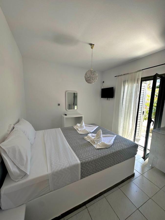 Vóthon Santorini Style Rooms מראה חיצוני תמונה